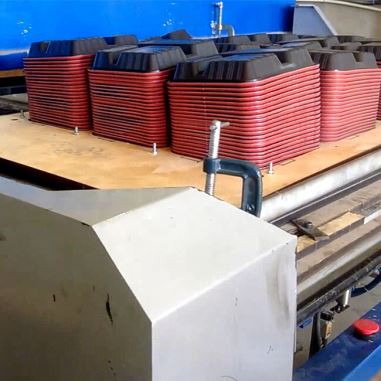 Màquina de tall de plàstic blister